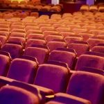 Drei Hollywood-Schönheiten mit XXL-Brüsten